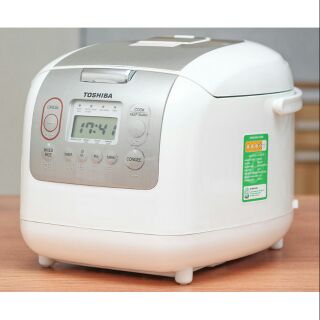 Nồi cơm điện tử TOSHIBA RC 18NMF