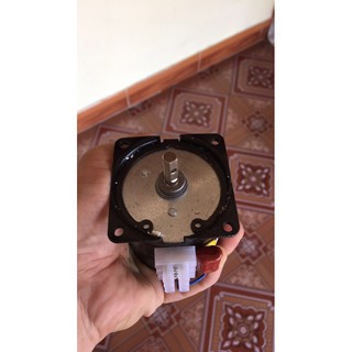 mô tơ giảm tốc 20 vòng/ phut