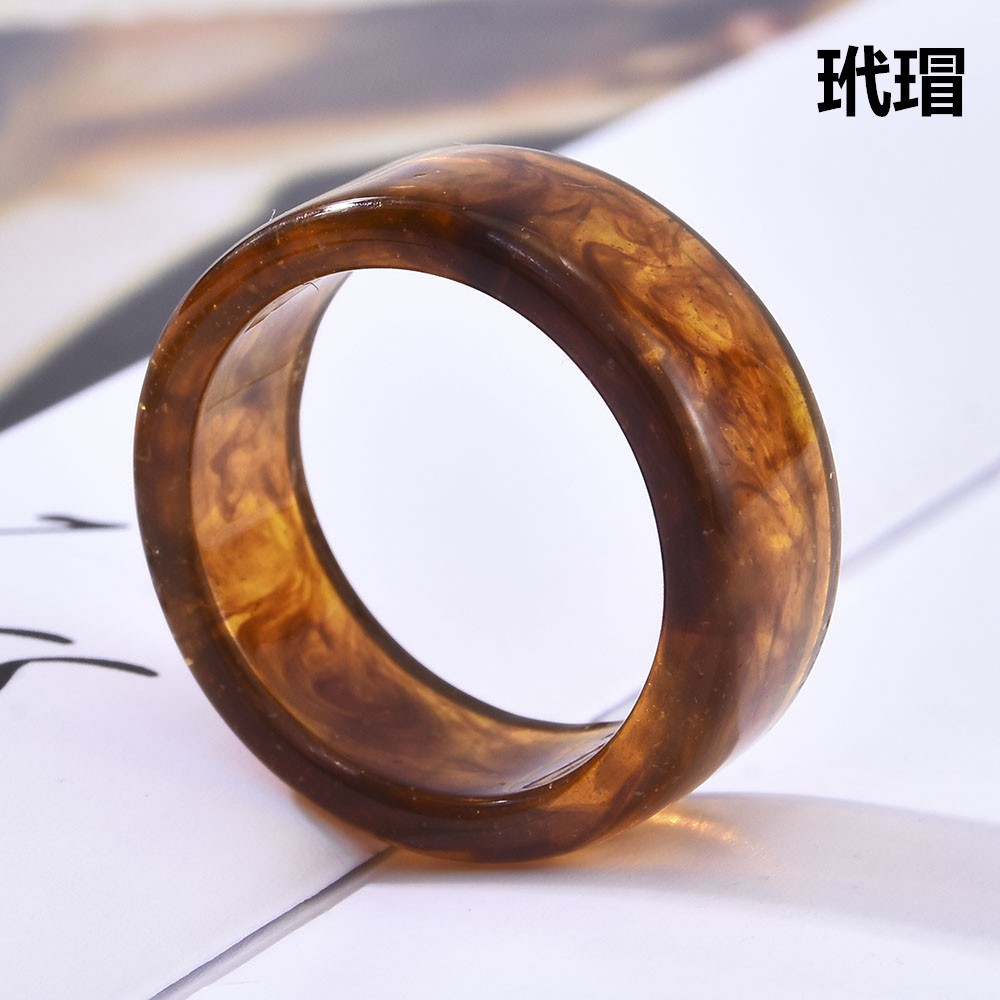 Nhẫn kiểu dáng đơn giản hợp thời trang cho nữ