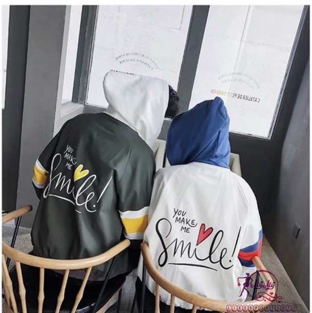 Áo khoác dù smile có size XL &lt; 70kg