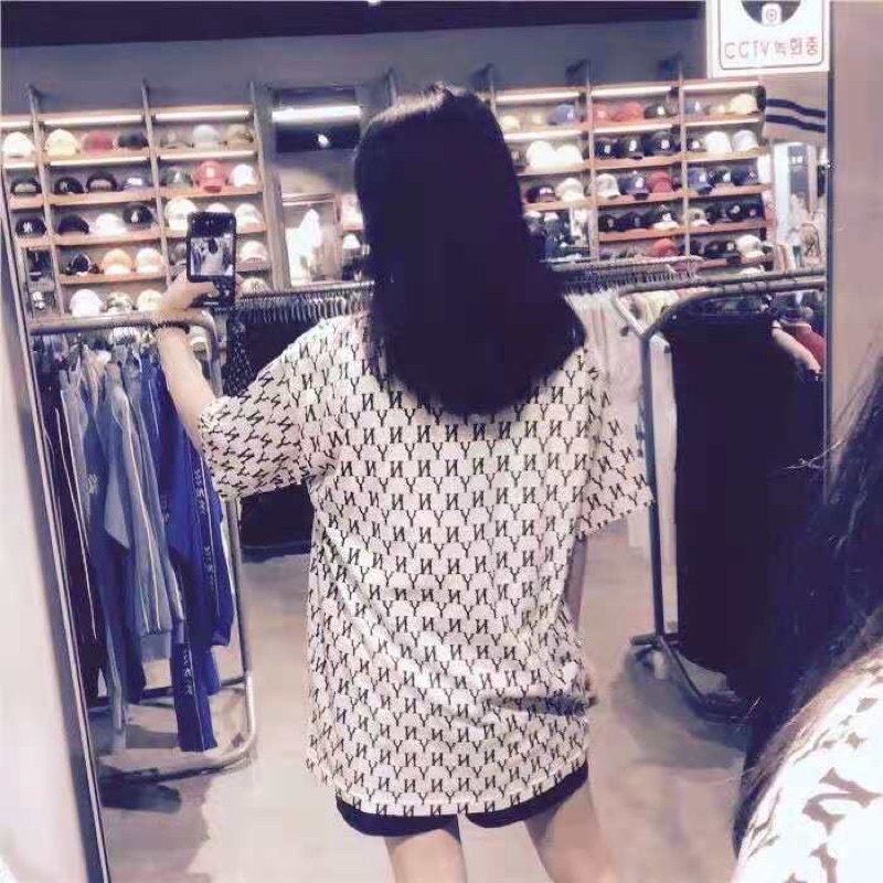 Bộ đồ áo thun unisex from rộng chữ full áo nam nữ kèm quần short đùo màu đen trắng basic mặc tại nhà siêu đẹp