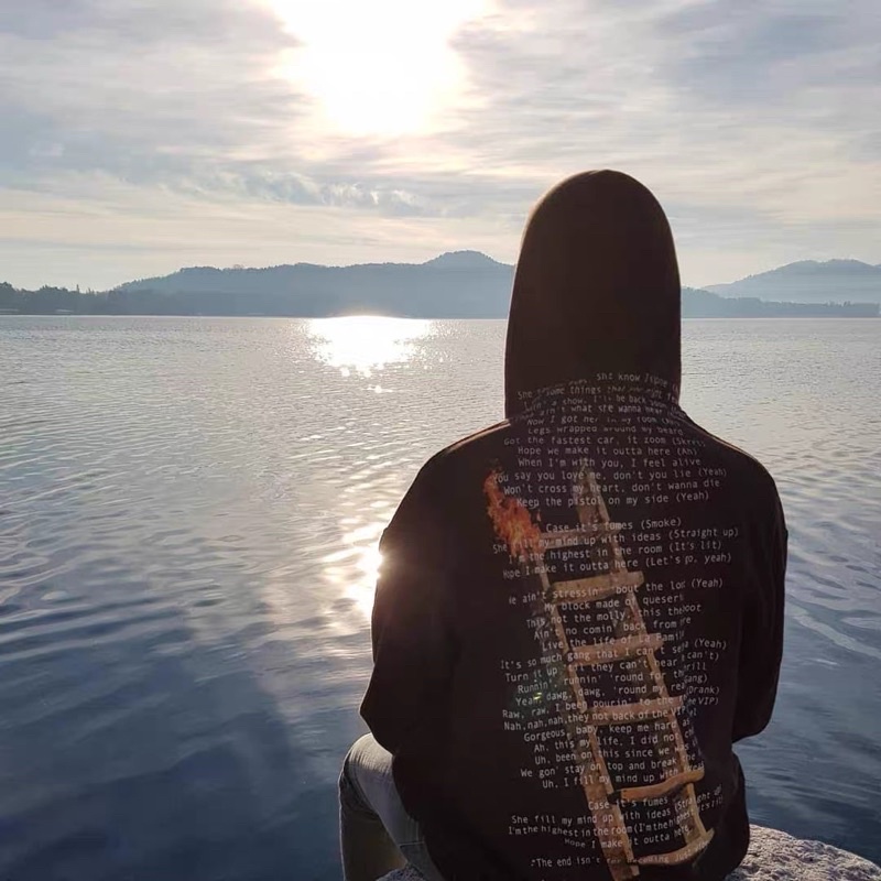 ÁO HOODIES TRAVIS SCOTT DÀNH CHO NAM VÀ NỮ