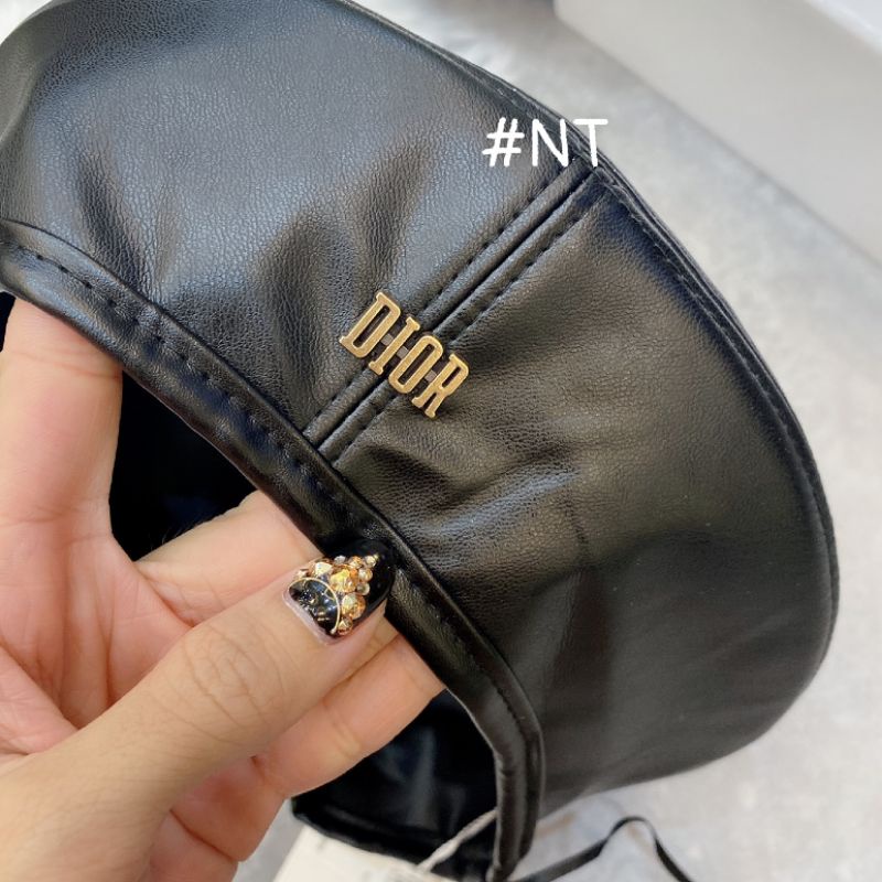 Mũ nồi Beret da bóng cao cấp, màu đen quyến rũ, logo Di'or đồng sáng bóng sang chảnh