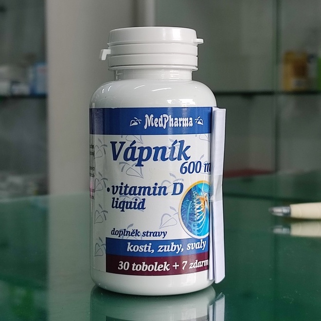 Vapnik-600 mg + Vitamin D Liquid (Canxi 600 mg + Vitamin D), hỗ trợ xương khớp khỏe mạnh hơn (Lọ 37 viên)