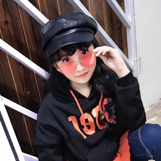 Kính xi ốc mũi tên