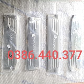 Ốp bậc lên xuống innova 05-13, innova 14-20