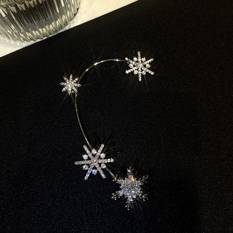 Khuyên Vành Tai Hình Bông Tuyết Đính Đá Thời Trang