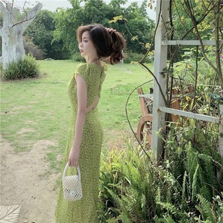 ĐẦM HOA MIDI HỞ LƯNG