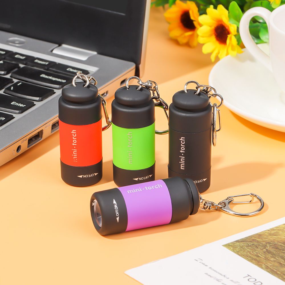 1 Đèn pin mini bỏ túi chống thấm nước có cổng sạc USB