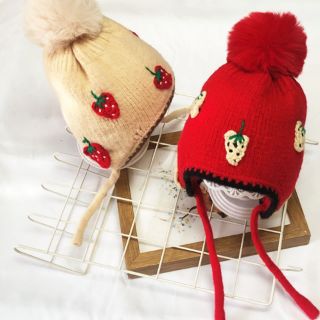 Mũ Len Quả Dâu  Cho Bé 1Tuổi - 4 Tuổi