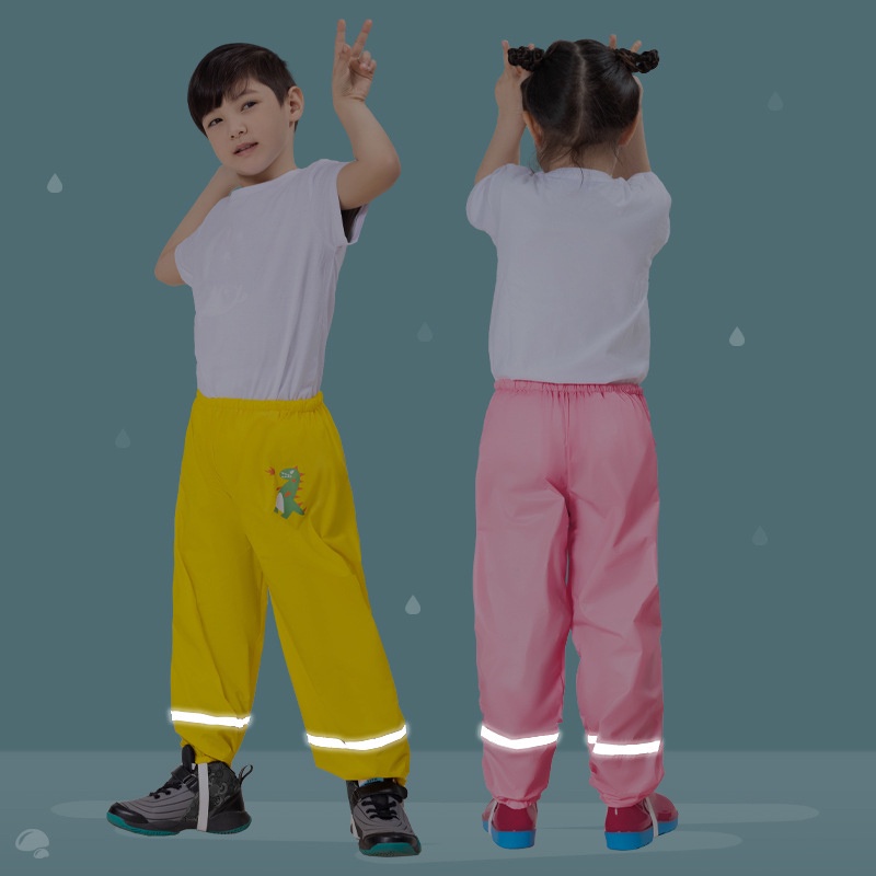 Bộ Áo Liền Quần Đi Mưa Chống Thấm Nước In Hoạt Hình Dễ Thương Cho Bé Akku