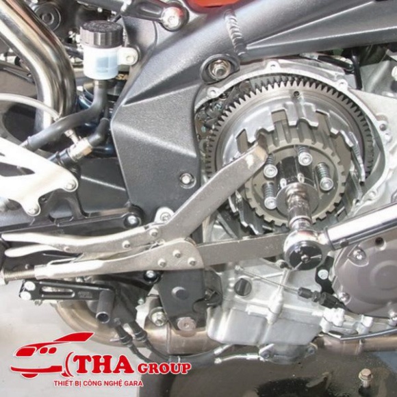 Sỉ giá cực rẻ| Vam giữ côn Xe Ga Trắng Bạc Nhập Khẩu.Sửa Xe Máy Tay Ga |Dụng cụ thiết bị và phụ tùng gara
