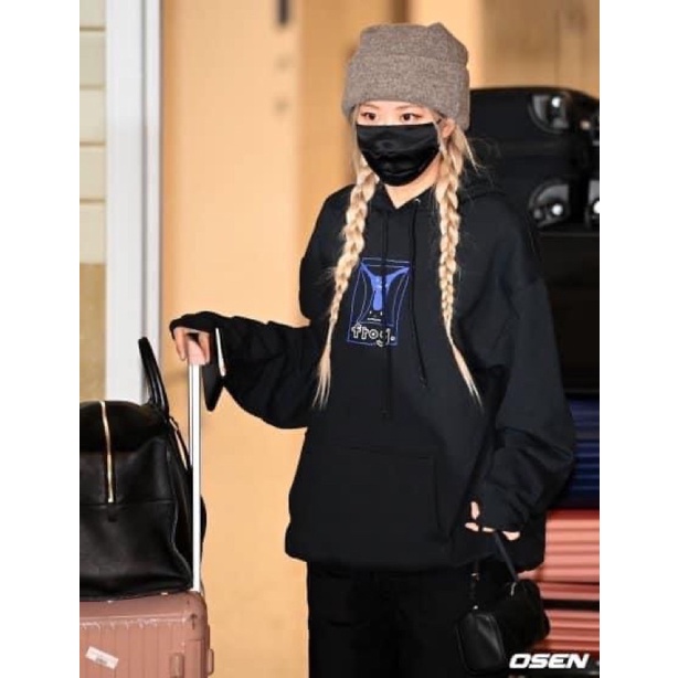 Áo hoodie Frog giống Rosé Blackpink
