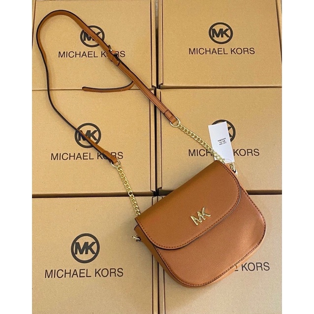 Túi Mk bầu đeo chéo  ảnh thật
