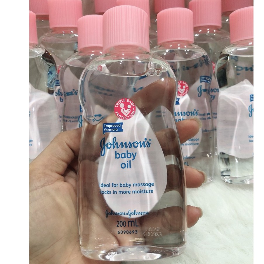 Dầu Massage Và Dưỡng Ẩm JOHNSONS Baby Oil 200ml-1301257