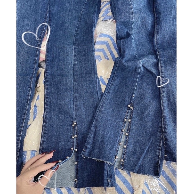 Quần jean ống loe xẻ gấu đính cườm_kèm video tự quay | BigBuy360 - bigbuy360.vn