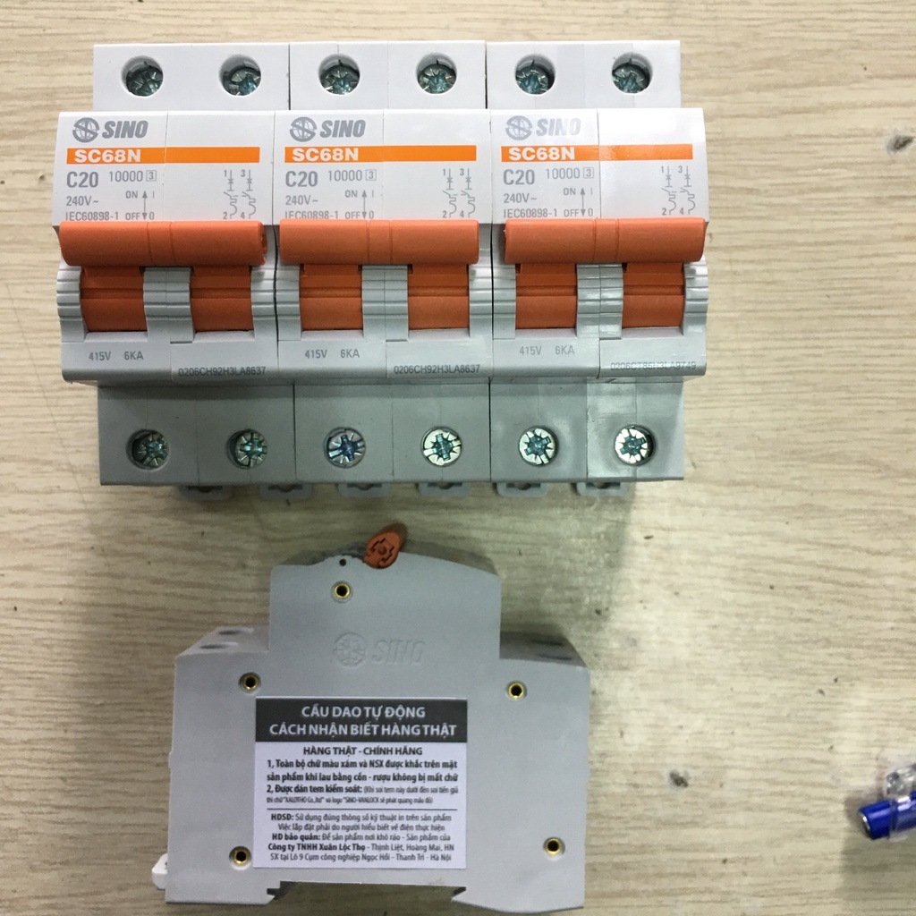 Attomats MCB 2 pha 10A ....40 A SC68N SINO