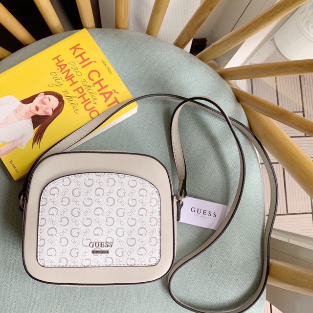 TÚI GUESS DÁNG HỘP