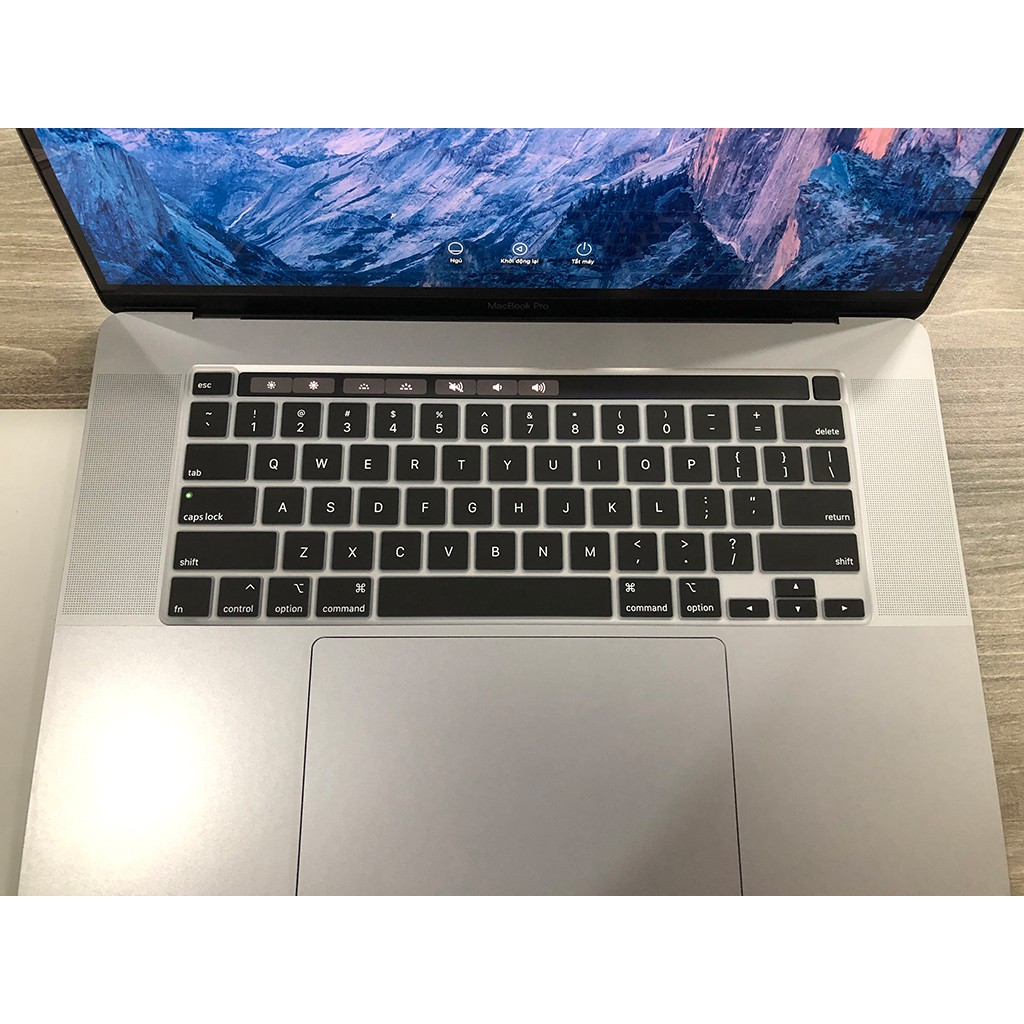 Phủ phím macbook pro m1 2020, Macbook Pro 16inch màu đen | BigBuy360 - bigbuy360.vn