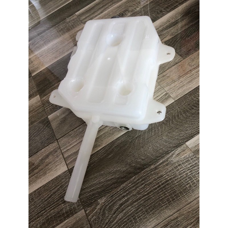 Bình nước phụ 153