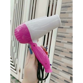 Máy sấy tóc Nova 1000W