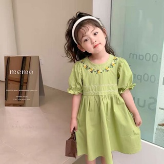 Váy thêu hoa vải đũi mềm mát style Hàn Quốc
