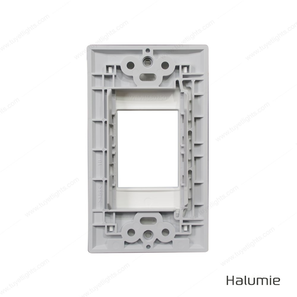 Mặt dùng riêng cho ổ đơn 3 chấu dòng Panasonic Halumie