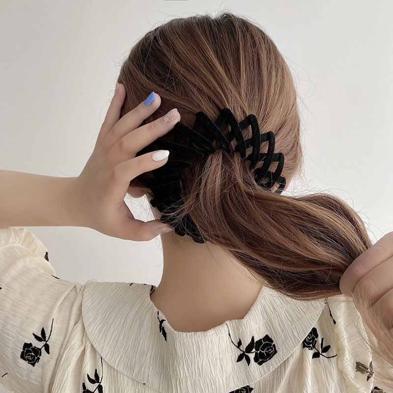 Kẹp Tóc Bằng Nhựa Tiện Dụng Dành Cho Nữ