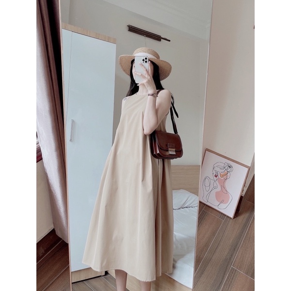REILA DRESS - Váy dáng suông xếp li sườn REGEN