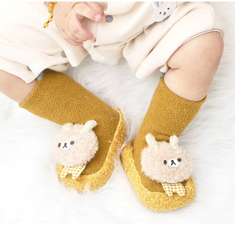 Vớ Bông Dày Dặn Ấm Áp Không Trượt Họa Tiết Hoạt Hình Cho Bé