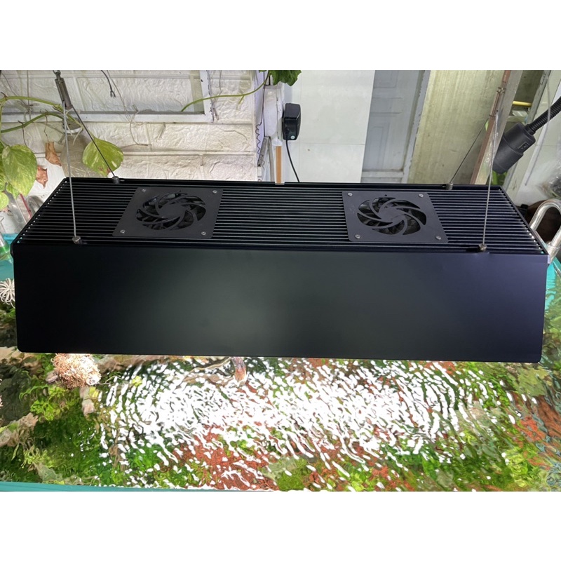 SHADE HT  ĐÈN CHẾ DÙNG MÁNG AQ32 CHẤT LIỆU INOX 430