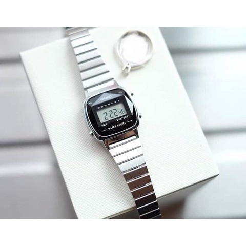 New Đồng Hồ Nữ Casio LA670WAD-1DF Điện Tử - Dây Đeo Kim Loại - Mặt Vuông Đính Đá Kim Cương