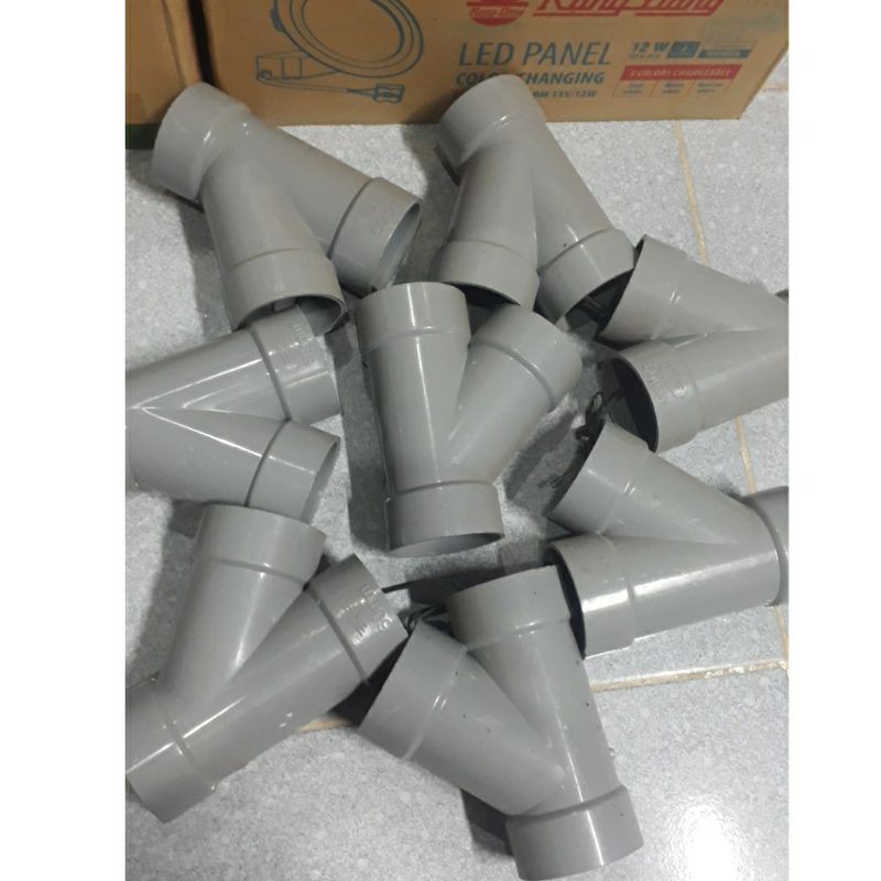 Chữ Y chia đường ống nước/ ba chạc