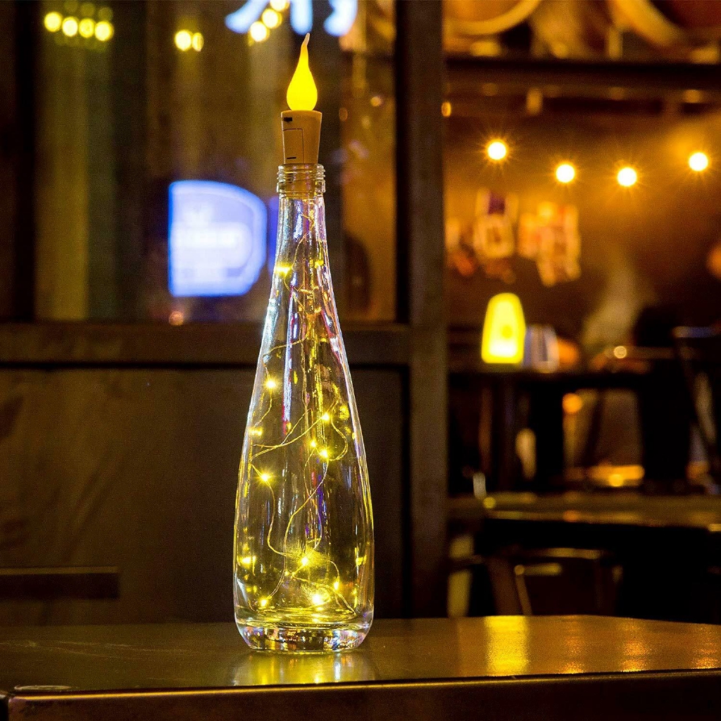 Nút chai rượu có đèn LED độc đáo