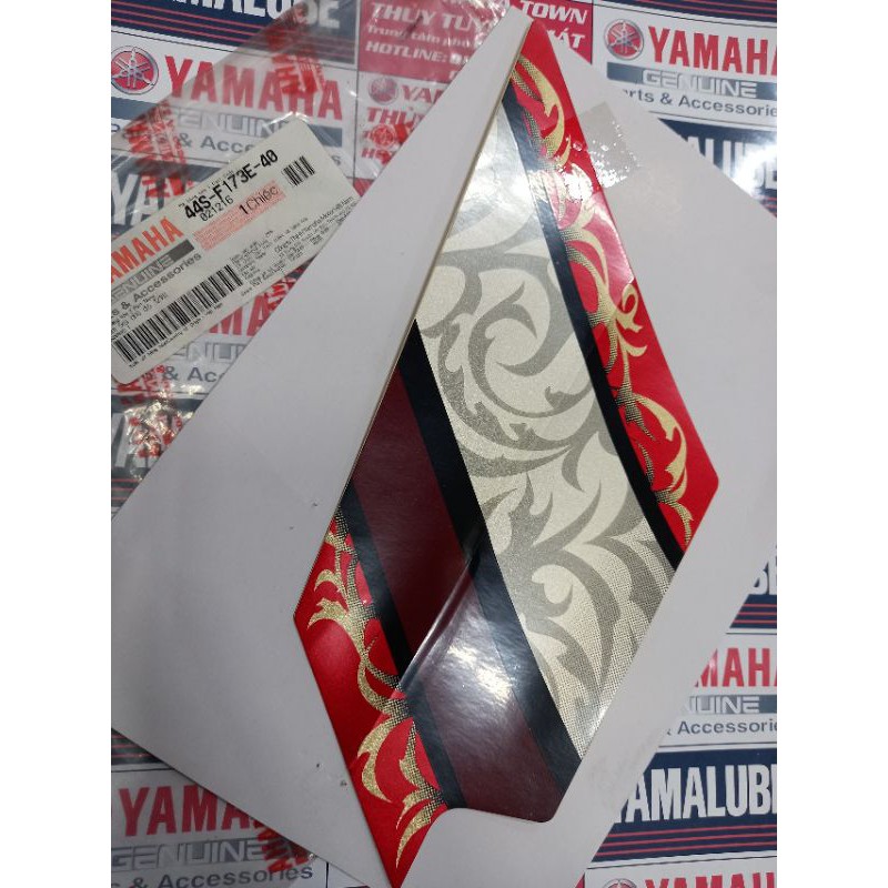 Tem (xe nhủ đỏ 1218) Yamaha chính hãng Luvias