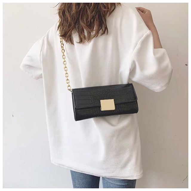 Ví kẹp nách đeo được 3 kiểu giá yêu S048