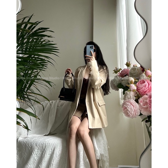 Bra corset lưng đan dây - Váy kaki nâu kèm belt