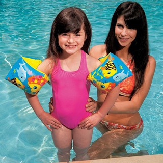 Phao tay, phao bơi đeo tay cho bé