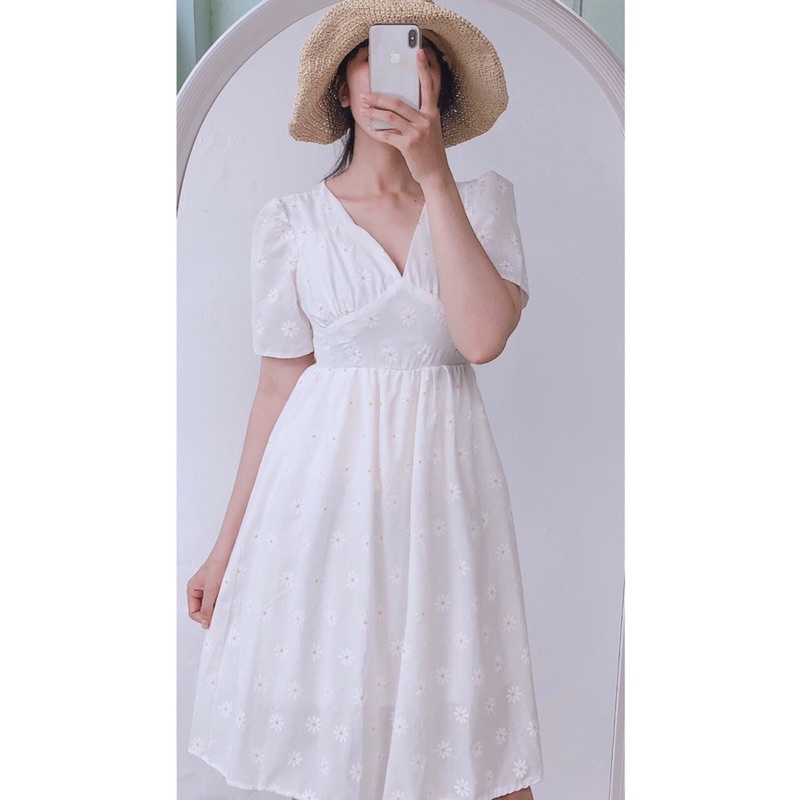 Đầm Váy Hoa Cúc Nhí Xinh Xắn Vintage Chất Vải Thô Xước