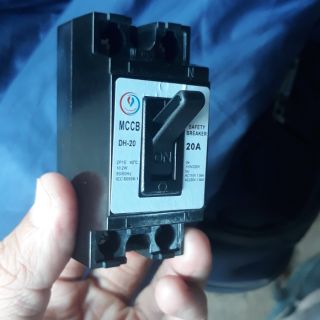 CB cầu dao điện chống rò điện 20A