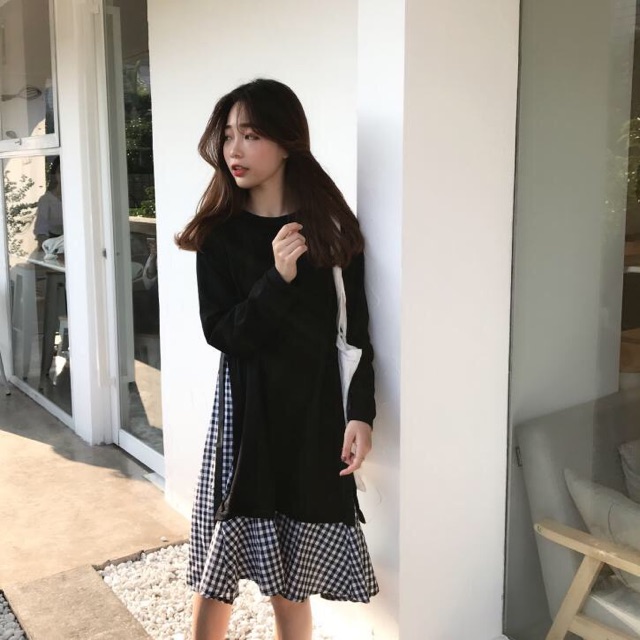 Váy nỉ đen
