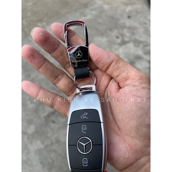 Móc khoá Mercedes