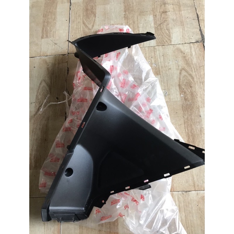 Ốp cạnh yếm trái NVX zin chính hãng