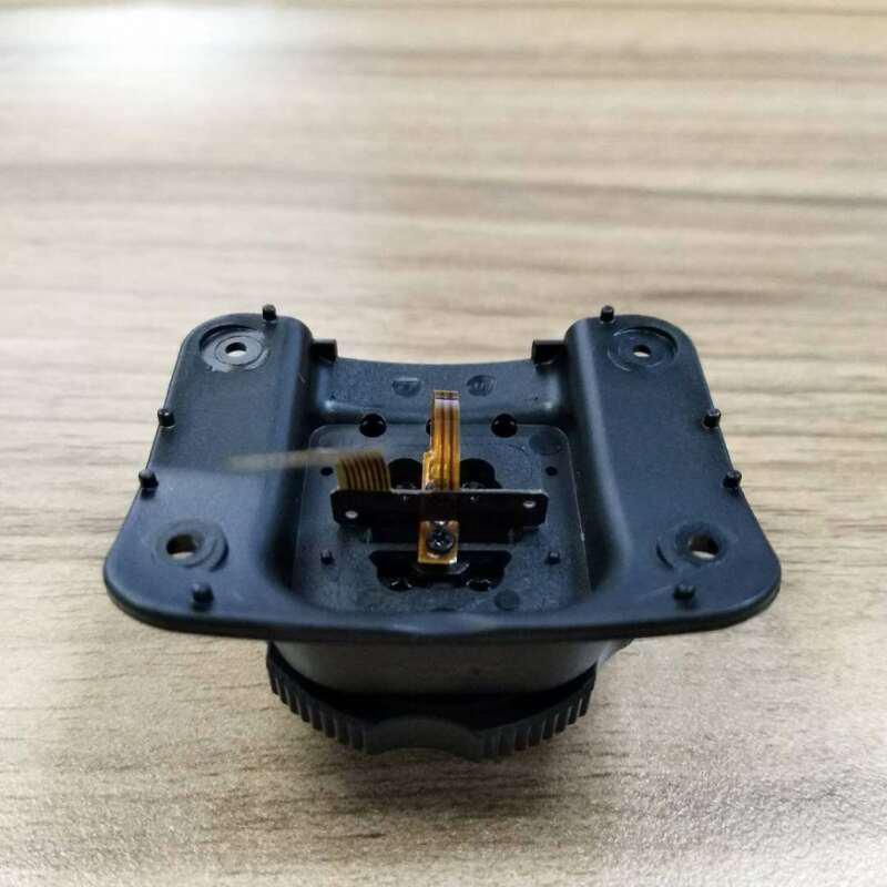 1 Chân Đế Cho Đèn Flash Máy Ảnh Godox TT685S