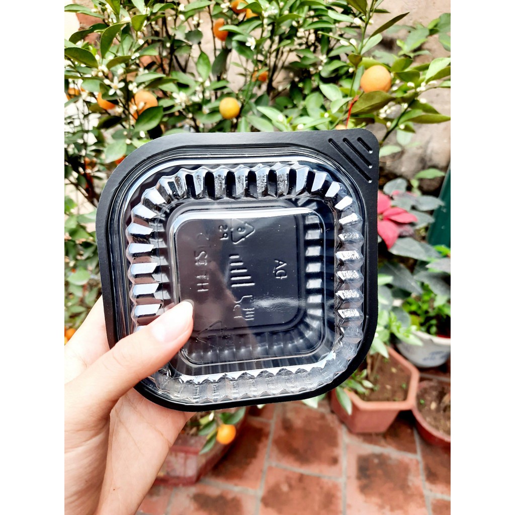 Bộ 100 Hộp Nhựa Đế Đen -HT12