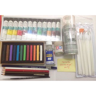  Bộ trang điểm cho búp bê 