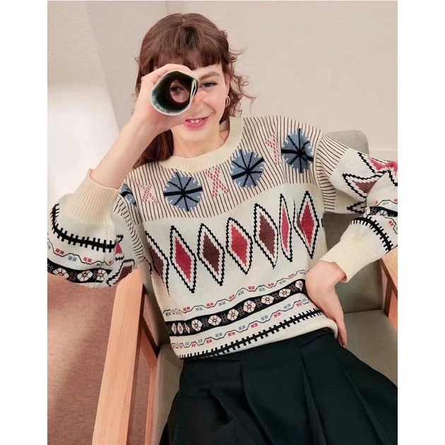Áo len hoạ tiết