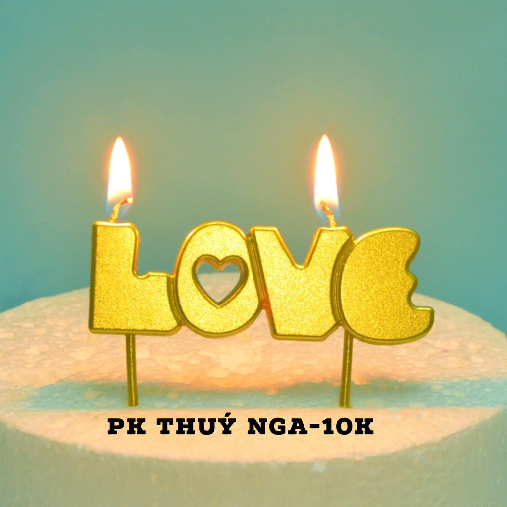 Hộp nến chữ LOVE trang trí bánh kem