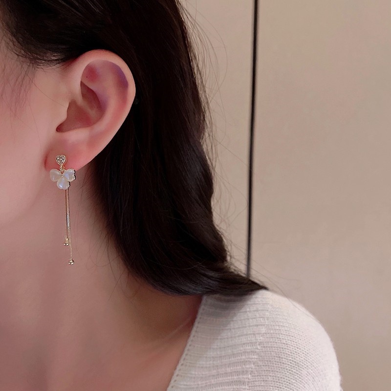 Khuyên Tai Tua Rua Hình Bông Hoa 2022 Thời Trang Dành Cho Nữ