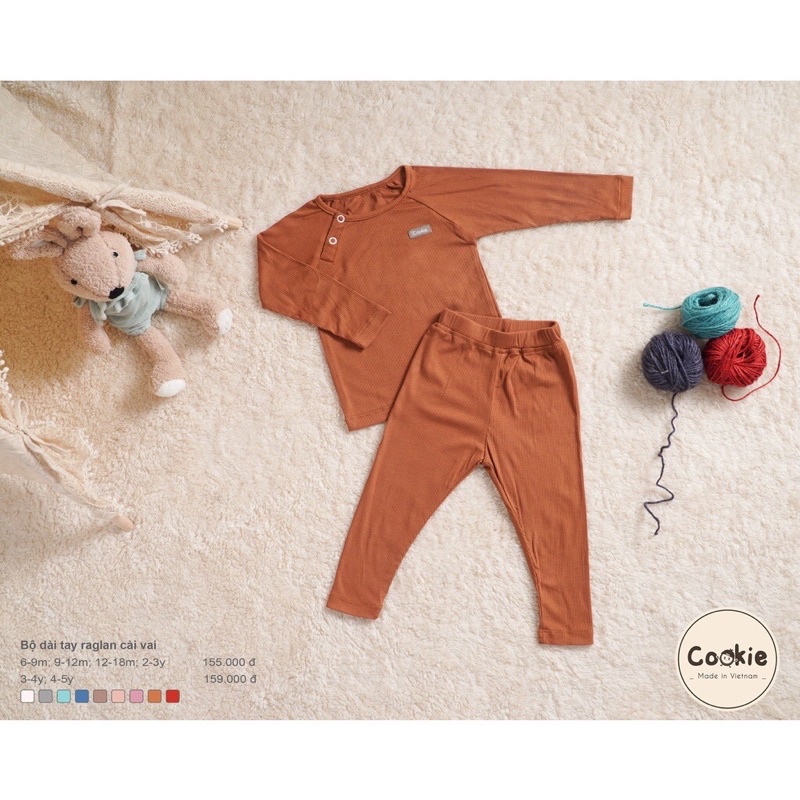 Cookie bộ cài vai cổ tròn thu đông cho bé